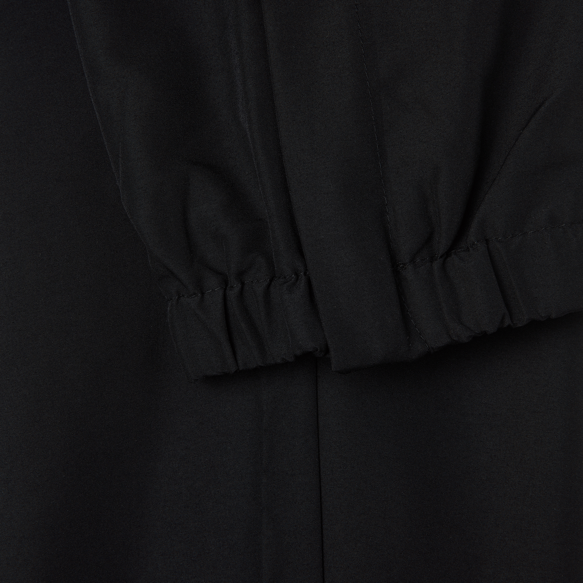 A close up of a person wearing Canterbury Cuffed Hem Stadium Pant.