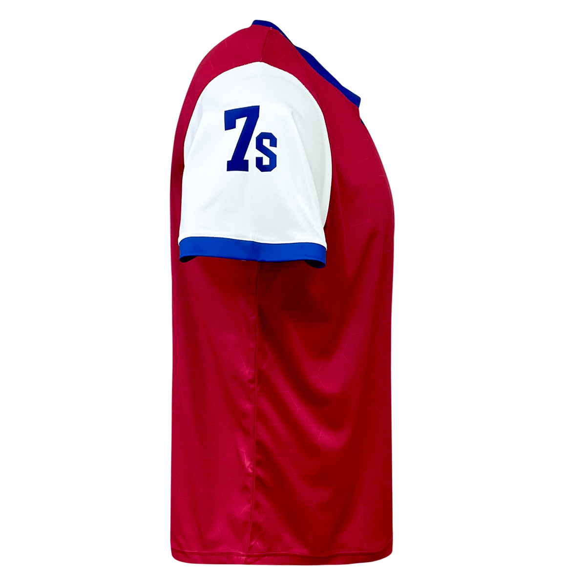 Side view of a red Nations of Rugby Samoa Sevens Rugby Flag Jersey by Admiral with a white sleeve featuring the number "7s" in blue, and blue trim around the cuff. This Samoa Sevens supporter apparel incorporates VapoDraw technology for enhanced comfort.