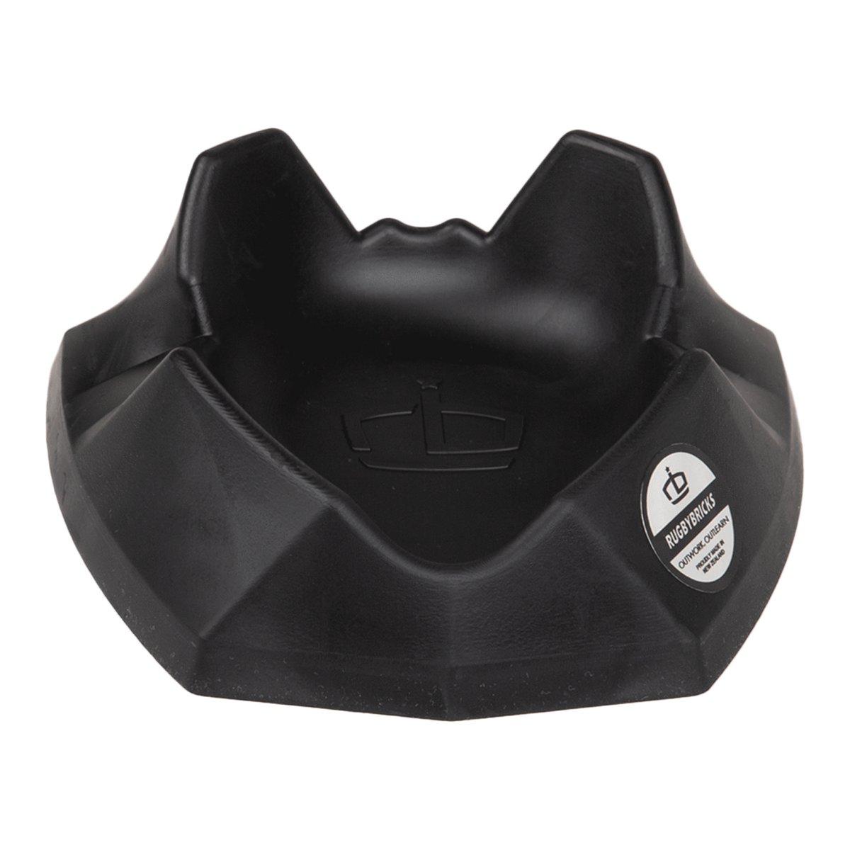 Black kicking tee.