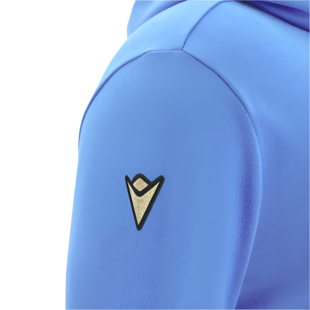 Close-up of the Italy 25/26 Fleece Supporters Hoodie by Macron, showing the blue sleeve and stitched gold and black geometric logo, inspired by the iconic style of the Macron Italia Rugby collection.