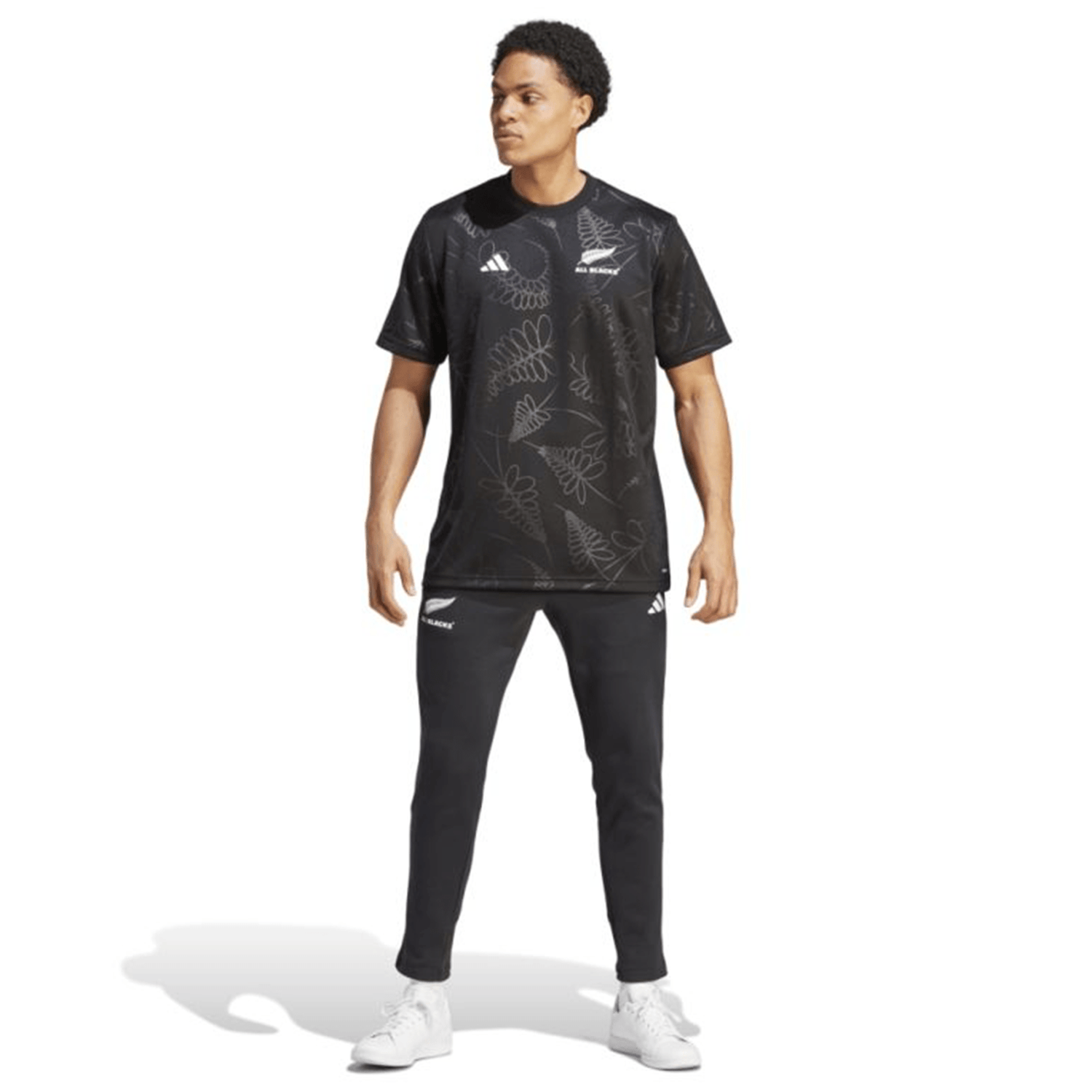 All Blacks 2022 2023 home Size L rugby shirt jersey kit