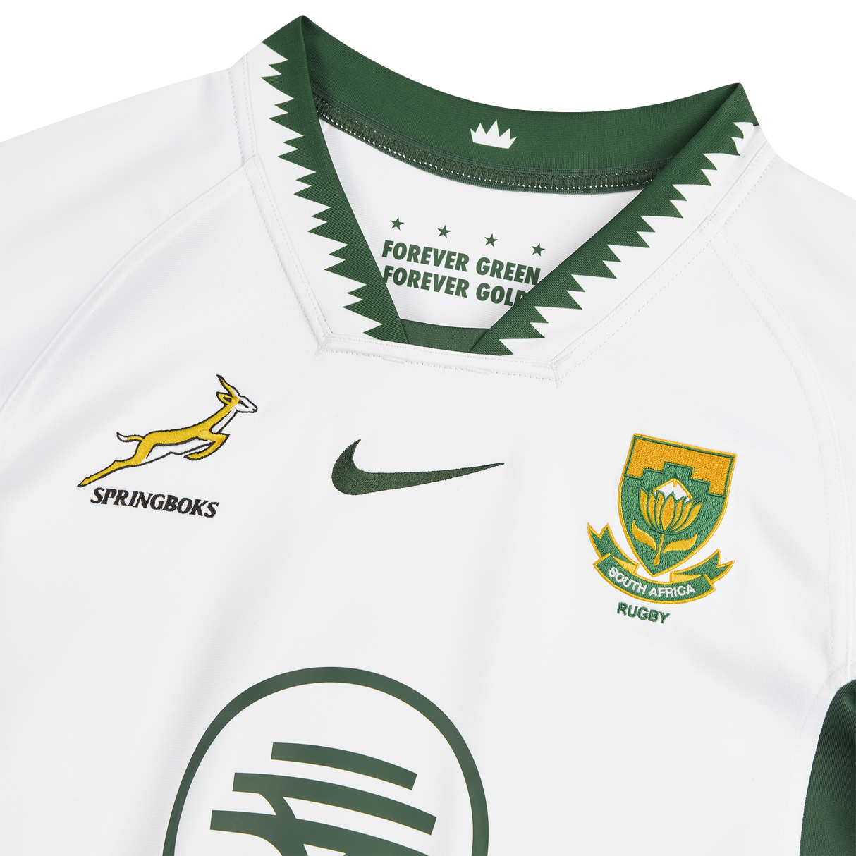 Close-up of the Nike Springboks 26/27 Replica Away Jersey, featuring the Springboks logo, South Africa Rugby crest, Nike branding, and a green zigzag collar with "Forever Green, Forever Gold" text.