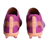 The IDA Sports IDA Helia Club FG - Dark Pink women’s soccer cleats are shown from the back, featuring “You got this!” on each heel tab.