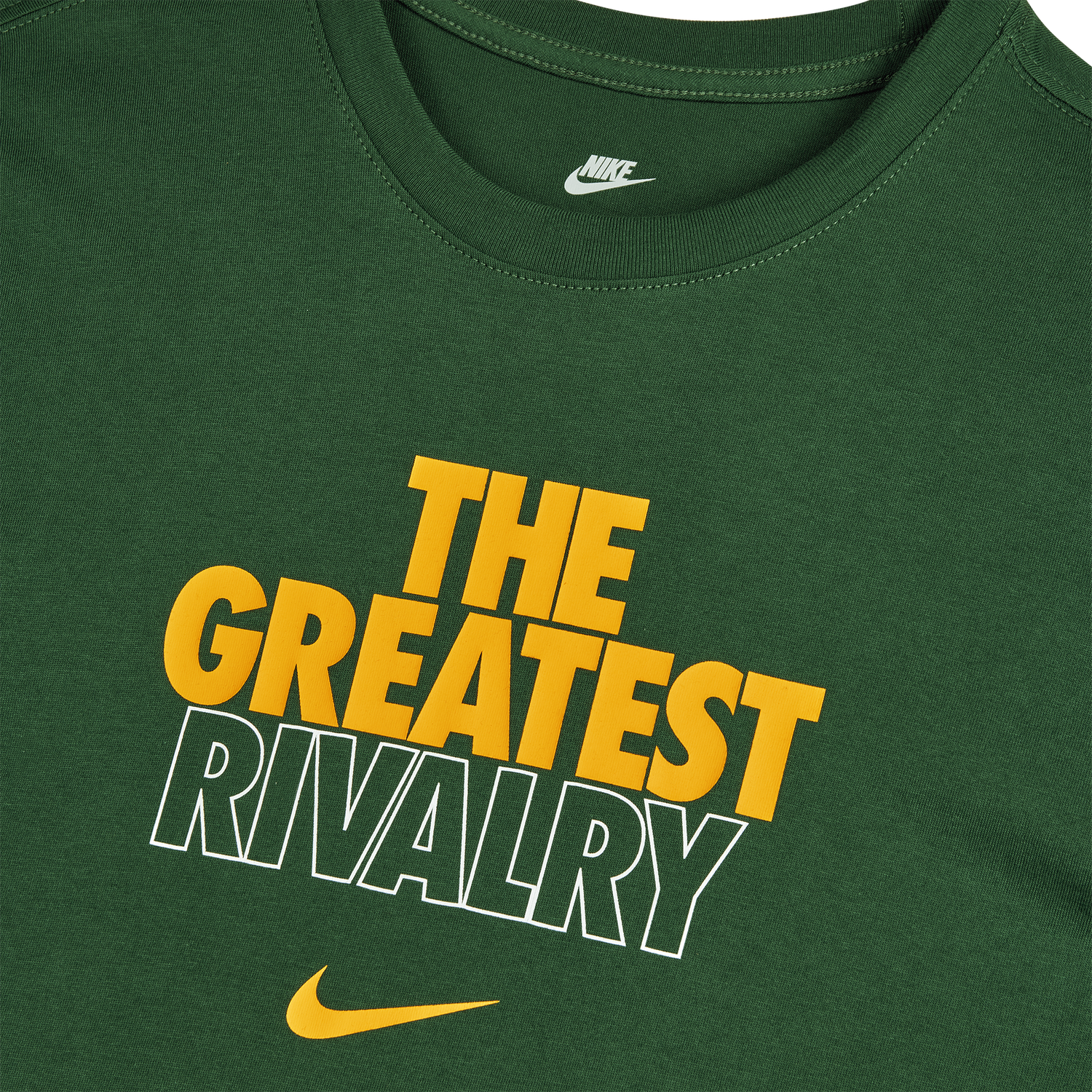 The Nike Springboks 26/27 RGR T-Shirt features a bold green design with “THE GREATEST RIVALRY” emblazoned in striking yellow and white lettering, plus a yellow Nike swoosh beneath—ideal for fans seeking a classic tee that celebrates the iconic Springboks vs All Blacks rugby showdown.