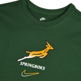 The Nike Springboks 26/27 Gradient Logo T-Shirt features a yellow springbok logo, "SPRINGBOKS" text, and bold Nike branding—a perfect South Africa rugby shirt for fans.
