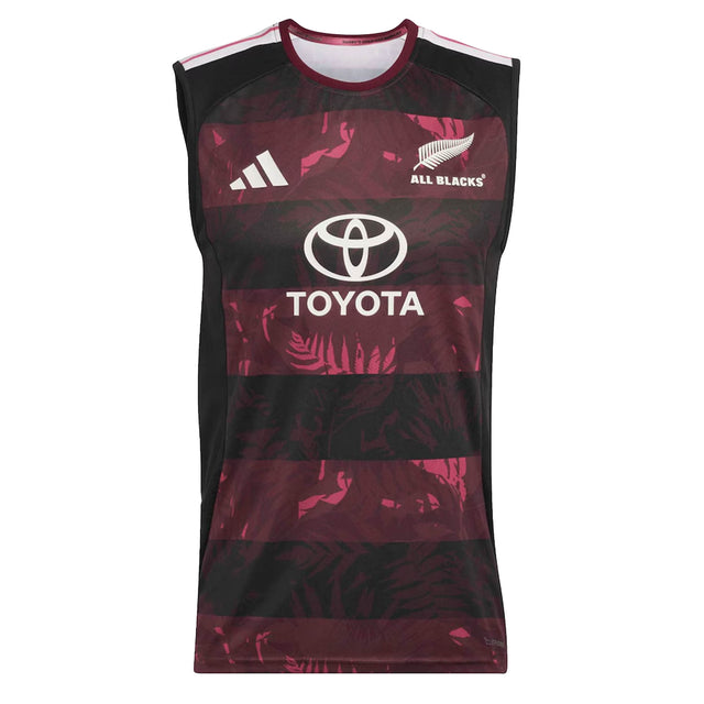 Crafted by adidas, the All Blacks Greatest Rivalry Training Singlet features sleeveless maroon and black stripes with the All Blacks logo, adidas branding, and Toyota sponsor on the front—an ideal singlet inspired by the adidas South Africa tour for peak rugby performance.