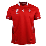 Show your support for Welsh rugby with the Wales WRWC25 Replica Home Jersey by Macron—a red short-sleeve jersey featuring white trim, chest logo patches, and a stylish pattern, perfect for fans ahead of the Women’s Rugby World Cup 2025.