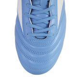 Close-up of the toe and laces of the Mizuno Morelia II Club FG rugby boot in Celeste/White/MP Gold, highlighting stitching and texture details.