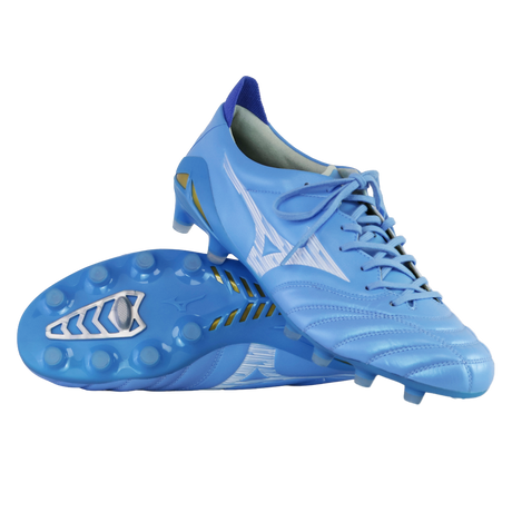 A pair of Mizuno Morelia Neo IV Elite FG soccer cleats in Celeste/White/Ultramarine, featuring molded studs and kangaroo leather forefoot—one upright, one on its side—displayed on a plain white background.