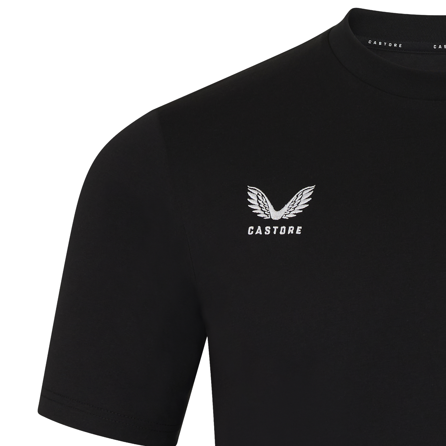The England 26/27 Off-Pitch Tee by Castore features the signature winged logo and brand name in white on the left chest—a stylish black tee perfect for everyday wear.