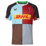 Demonstrate your support with the Harlequins 26/27 Replica Home Jersey by Castore. This official men’s home shirt showcases quartered blue, brown, red, and grey panels and proudly displays the iconic DHL sponsor logo, Castore brand logo, and Harlequins club badge on the chest.