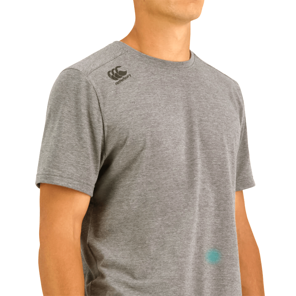 A man wearing a Canterbury Tempo Vapodri T-Shirt.