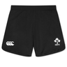 The Women's Ireland 25/26 Woven Gym Short by Canterbury features the Canterbury logo and IRFU shamrock, making it ideal for Ireland rugby gym sessions.