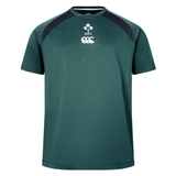 The Canterbury Ireland 25/26 Six Nations Elite Training Tee features short sleeves, black shoulder panels, and IRFU and Canterbury chest logos. Ideal for supporting Ireland or training like the pros.