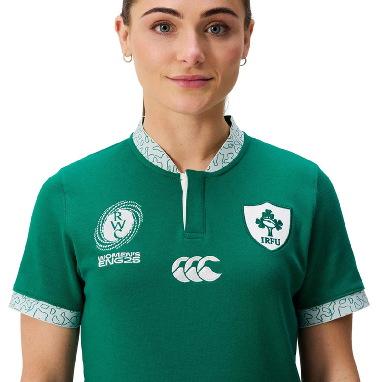A woman in a Women's Ireland WRWC25 Classic Jersey by Canterbury.