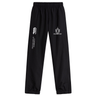 The Highlanders Rugby NC Cuffed Hem Stadium Pant by Canterbury, designed by EMB Canterbury, is perfect for the rugby pitch with its black color, elastic waistband, cuffed hem and ankles, and adorned with both the Canterbury of New Zealand and World Rugby logos.