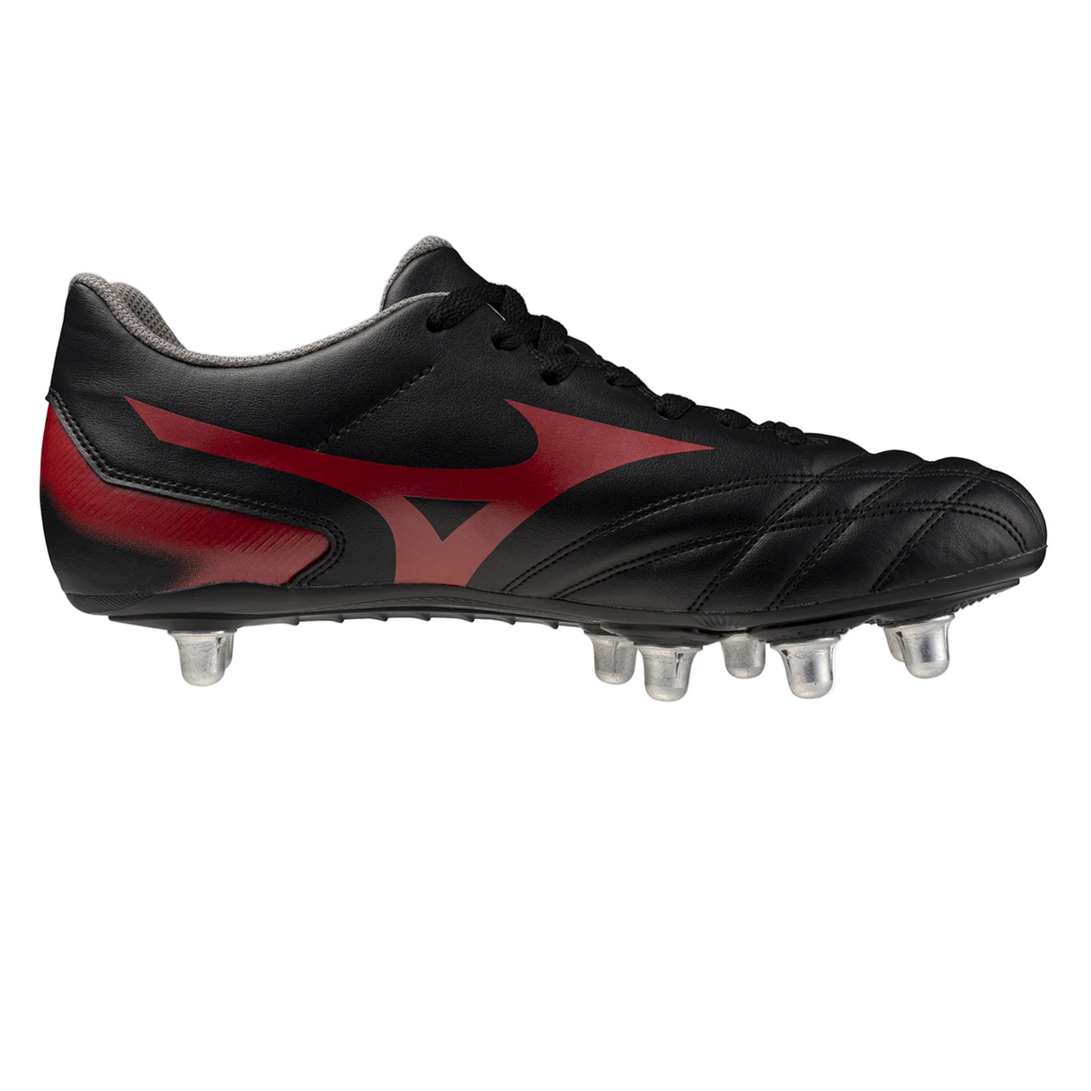 The Mizuno Waitangi II CL SG rugby boots in Black/Morelia 40th Anniversary Red, featuring metal studs, are shown from the side against a plain white background.