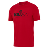 The Nike RC Toulon 25/26 Graphic Text T-Shirt features short sleeves, a red design, "Toulon Rugby Club Toulonnais" text, and a black shield logo on the chest—ideal for RC Toulon fans.