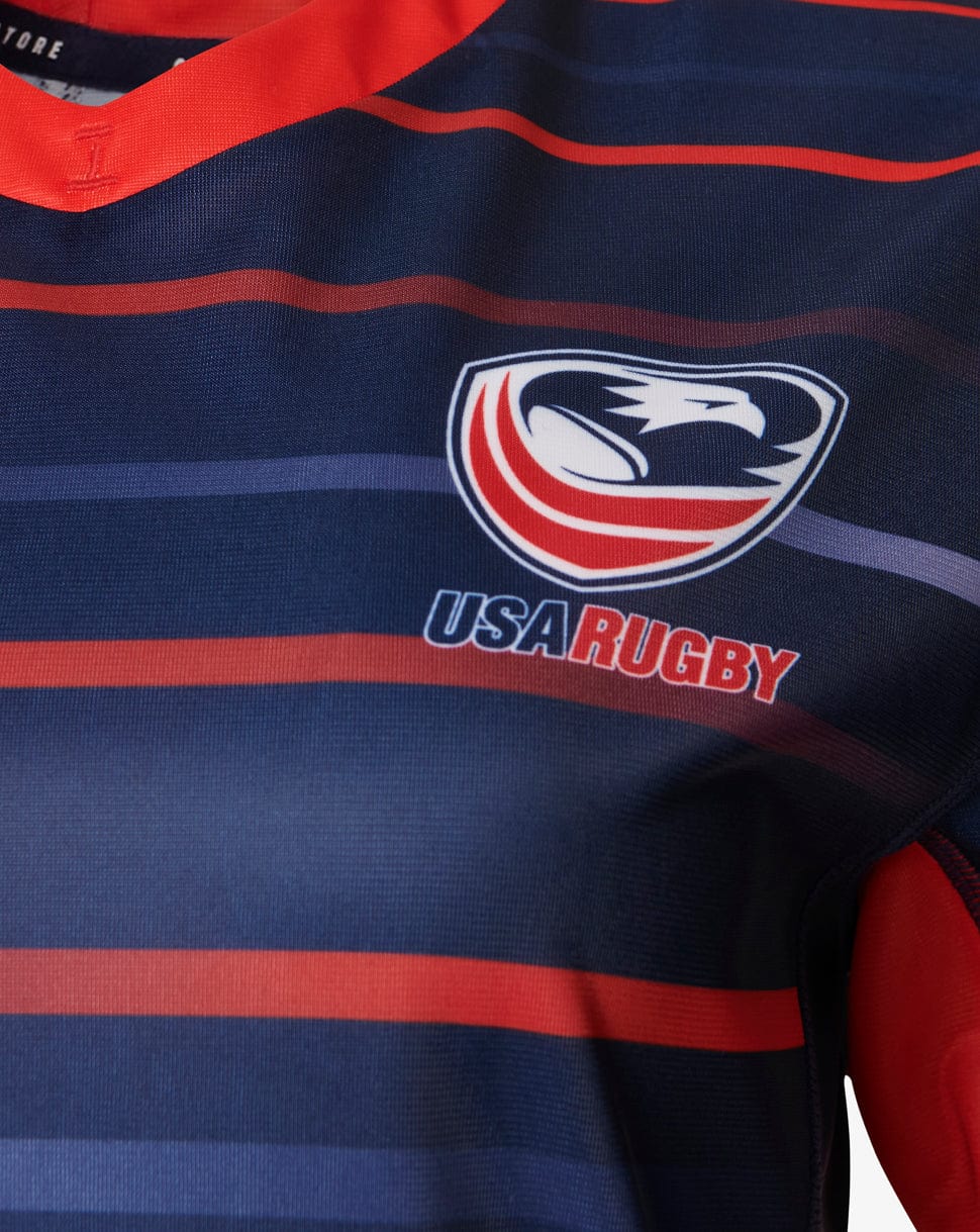 Officially licensed USA Rugby logo on the front left-hand side chest of the USA Rugby Navy Blue away jersey by Castore