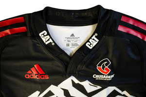 Super Rugby: Crusaders reveal bold new away jersey, Highlanders go