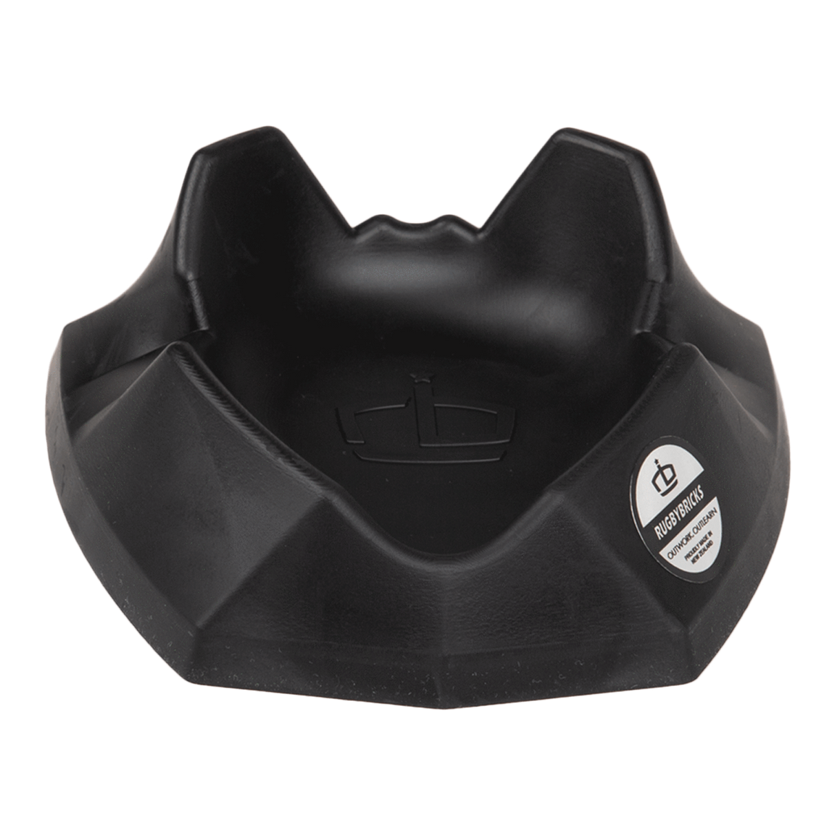 Black kicking tee.