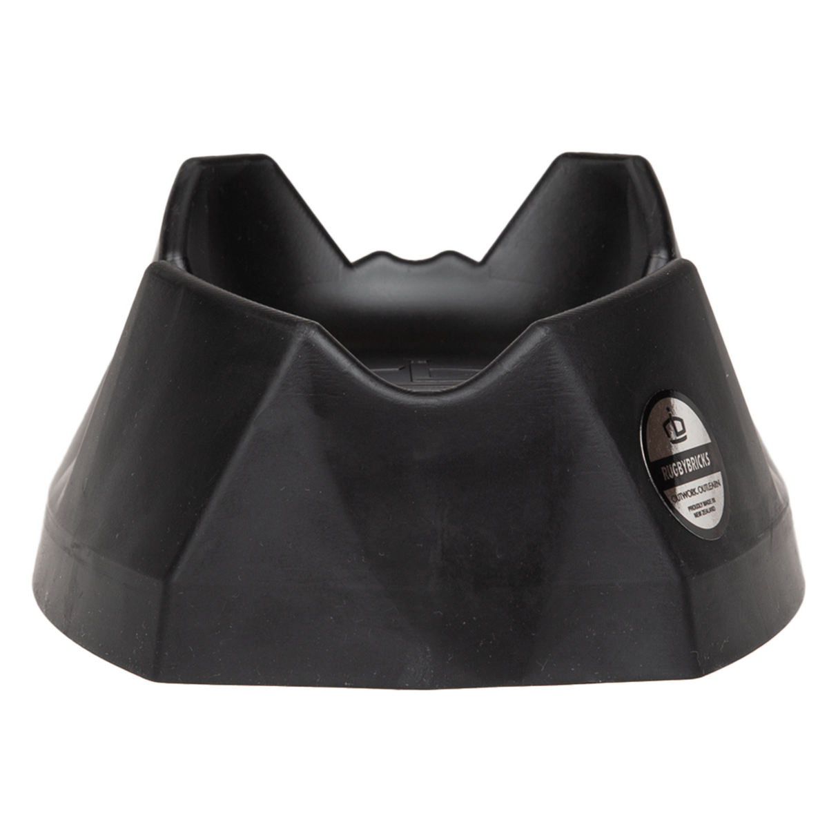 Black kicking tee.